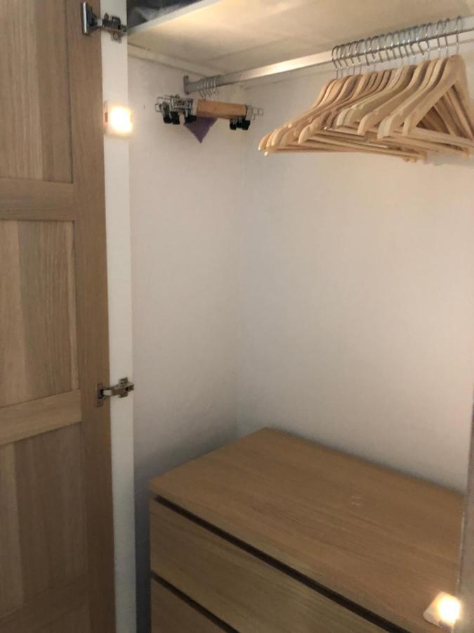 Apartamento Totalmente Reformado Con Piscina Y Jardines Al Lado De La Playa De La Carihuela Torremolinos Bagian luar foto
